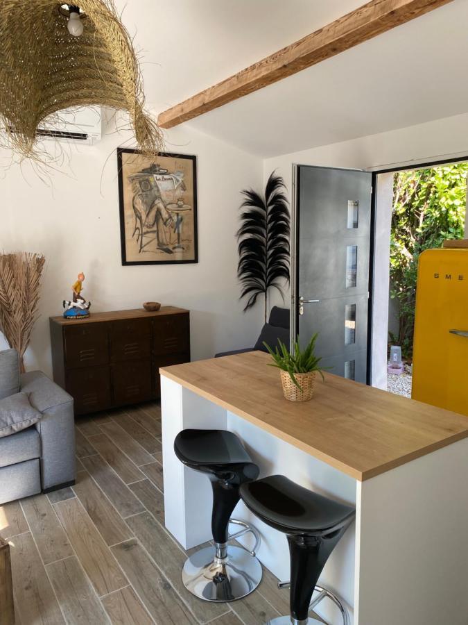 Petit Nid Douillet En Luberon Avec Spa Ansouis Exterior photo